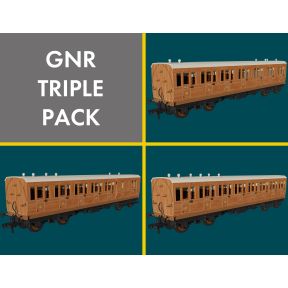 Rapido 978021 OO Gauge GN Evolution Non Corridor Carriage Pack